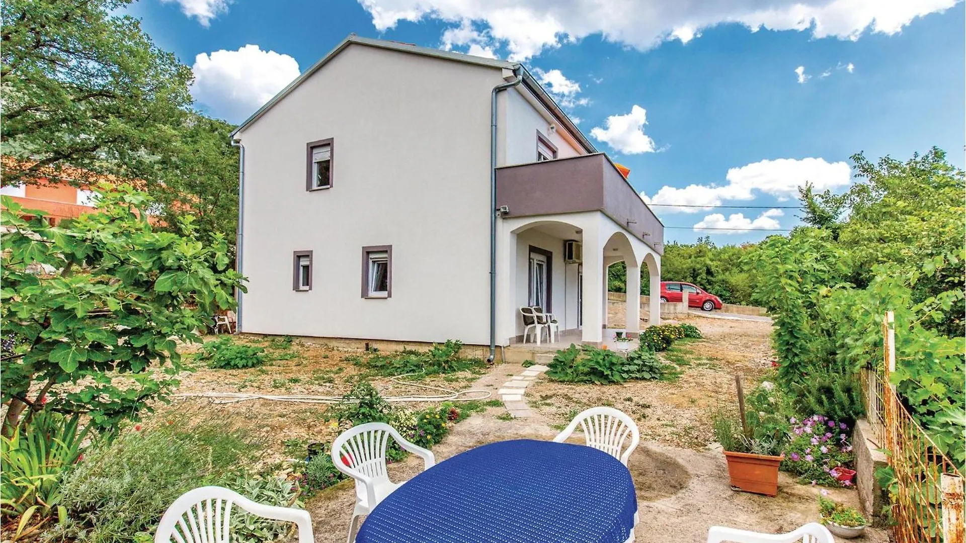 2 Bedroom Awesome Apartment In Grizane 0*, Grižane